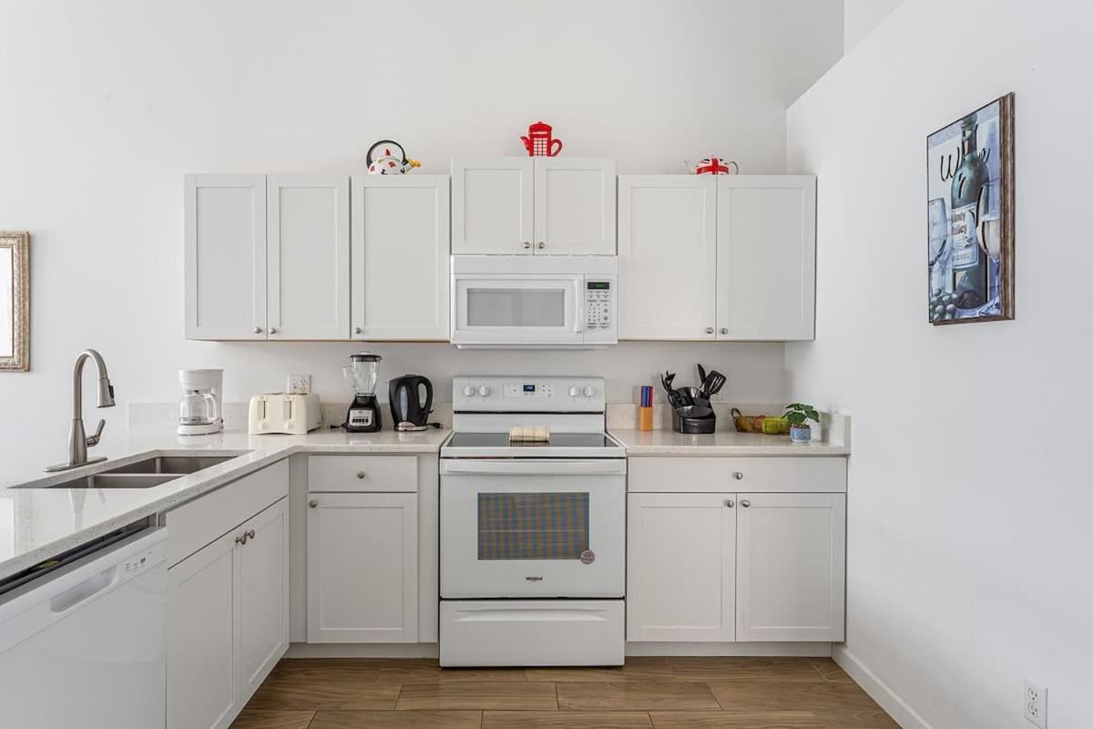 4 Bedroom No Carpet Just Remodeled Unit Sr1205 Kissimmee Extérieur photo